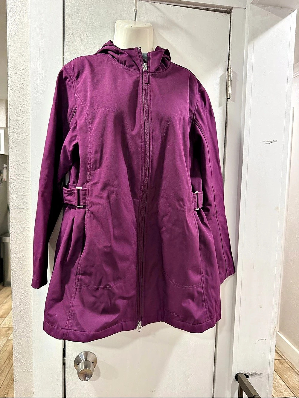 Purple Hooded FreeTech Jacket Size XL